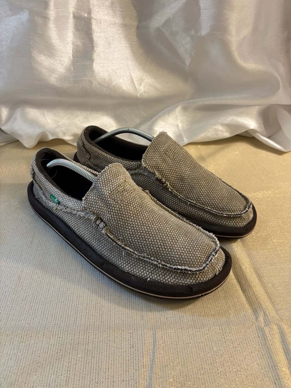 Sanuk Chiba Men's Canvas Slip-On Loafer Taupe